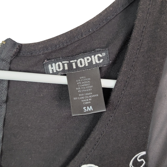 Lot of 3 Graphic Print Spring Summer Tank Tops Sugar Skull MTV O'Neal - Picture 14 of 15